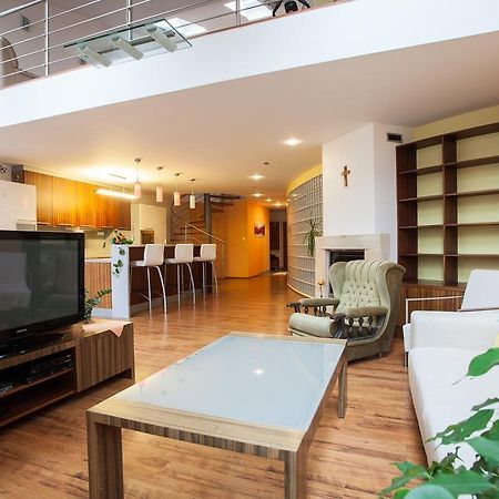 Apartmany Kolegium Prešov Exteriör bild