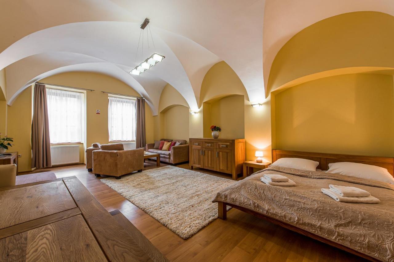 Apartmany Kolegium Prešov Exteriör bild