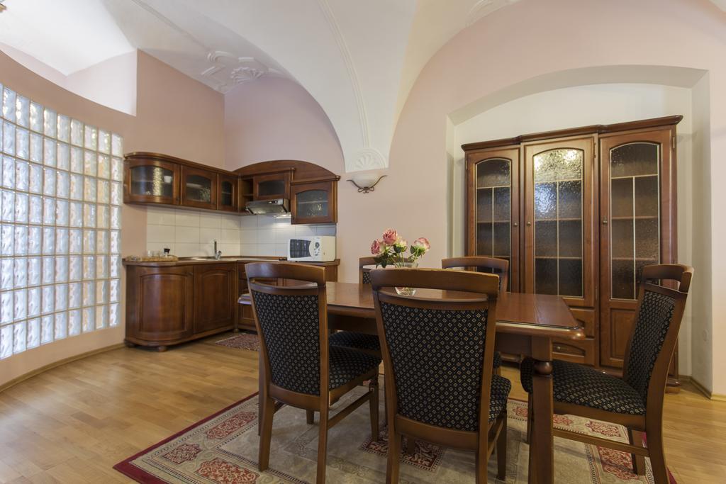 Apartmany Kolegium Prešov Rum bild
