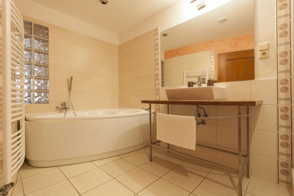 Apartmany Kolegium Prešov Rum bild