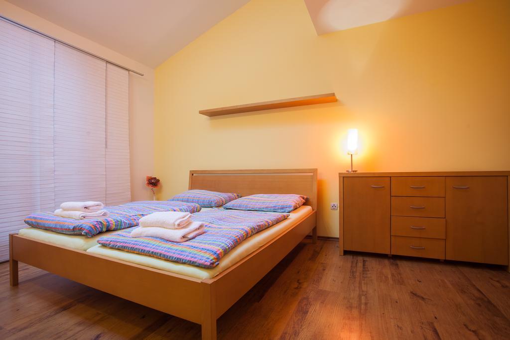Apartmany Kolegium Prešov Exteriör bild